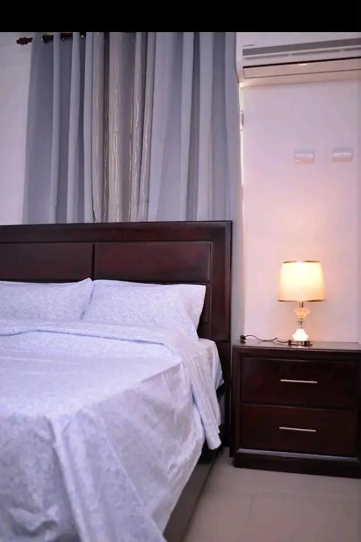 דירה סנטיאגו דה לוס קבאלרוס Tu Apartamento En El Dorado II